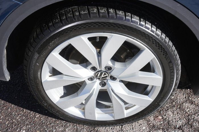 2022 Volkswagen Touareg 210TDI Elegance