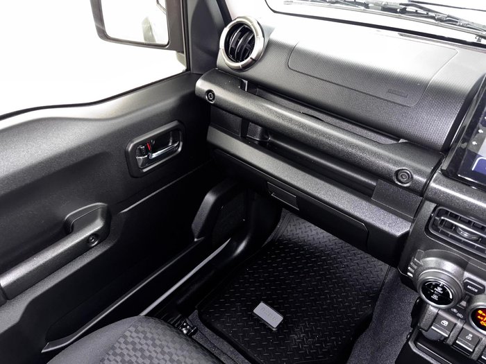 2022 Suzuki Jimny