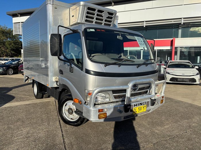 2010 Hino 300 Series 616 Short