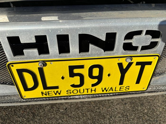 2010 Hino 300 Series 616 Short