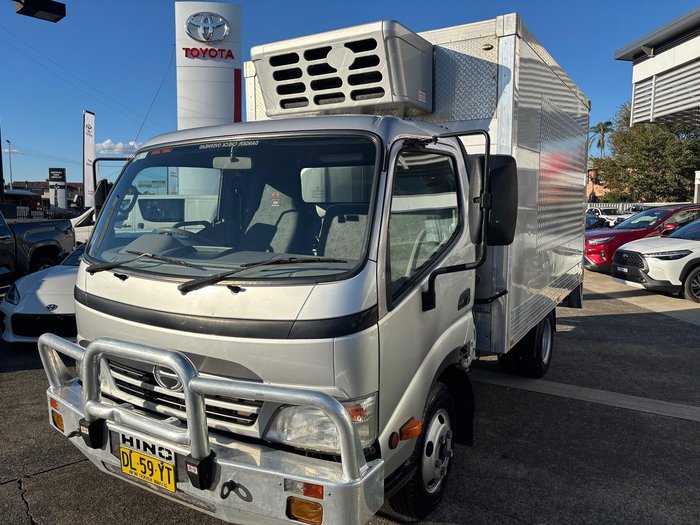 2010 Hino 300 Series 616 Short