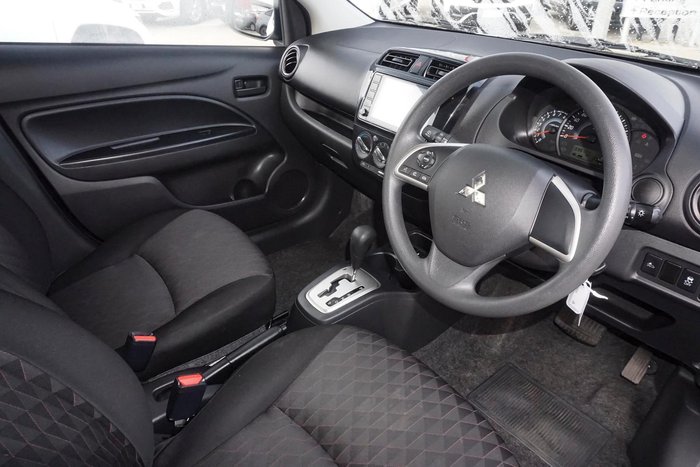 2021 Mitsubishi Mirage ES