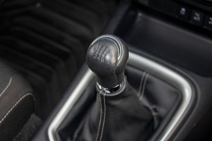 2019 Toyota Hilux SR5