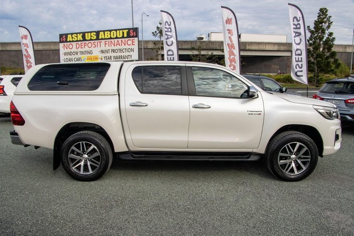 2019 Toyota Hilux SR5