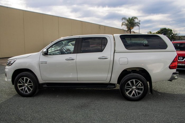 2019 Toyota Hilux SR5