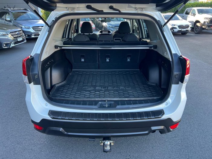 2020 Subaru Forester 2.5i