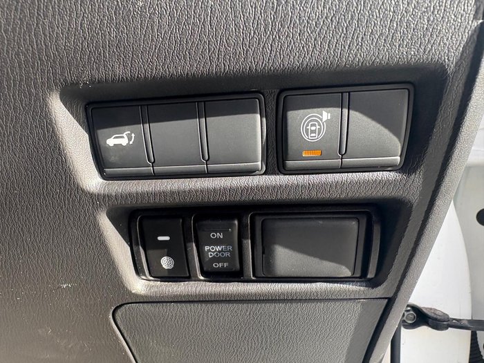 2021 Nissan Patrol Ti-L