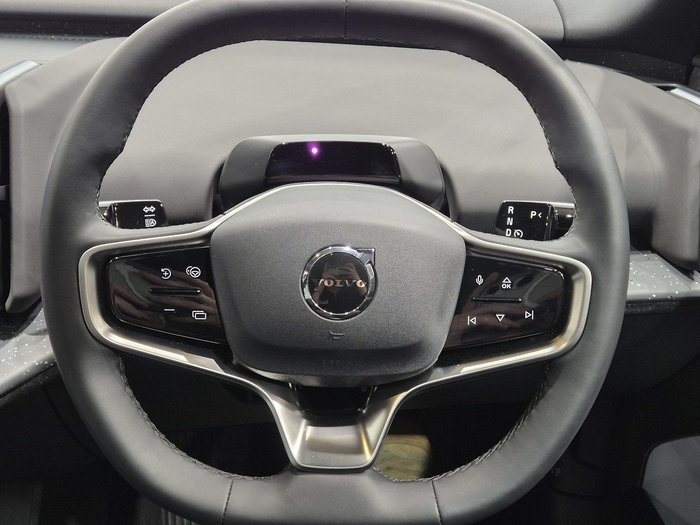 2024 Volvo EX30 Twin Motor Performance Ultra