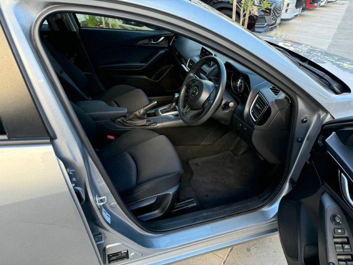 2014 Mazda 3 Neo