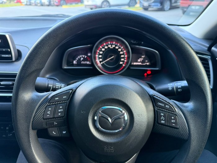 2014 Mazda 3 Neo