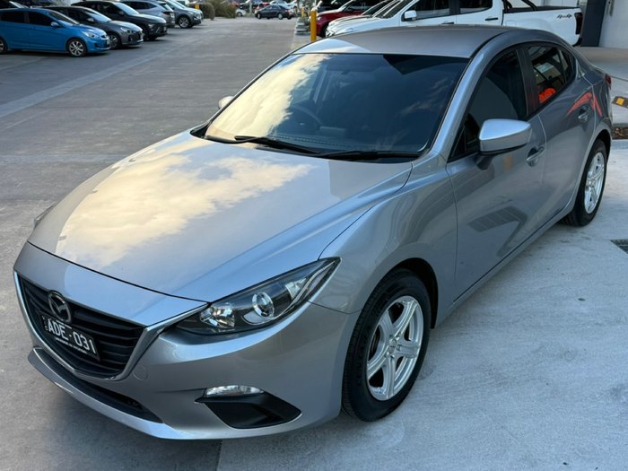 2014 Mazda 3 Neo