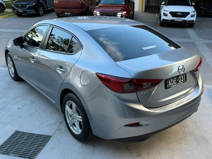 2014 Mazda 3 Neo