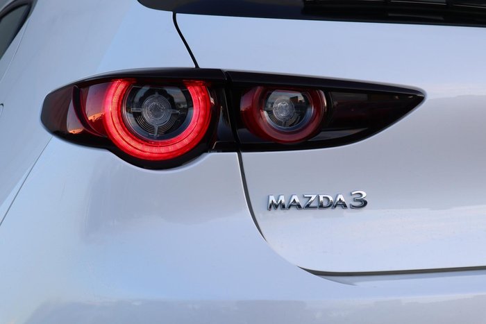 2025 Mazda 3 G20 Evolve