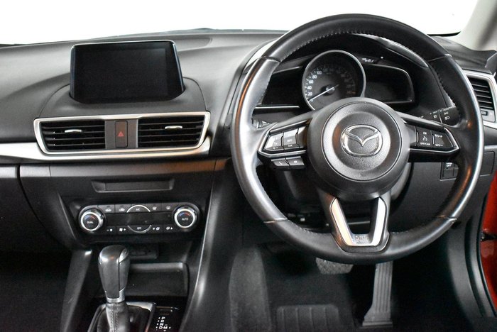 2019 Mazda 3 G20 Touring