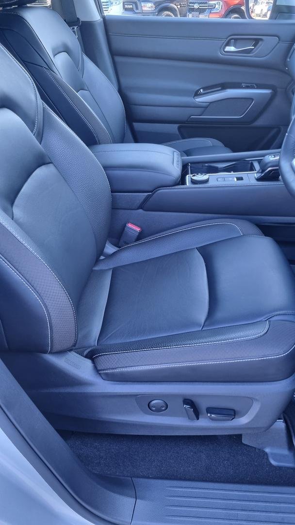 2022 Nissan Pathfinder Ti