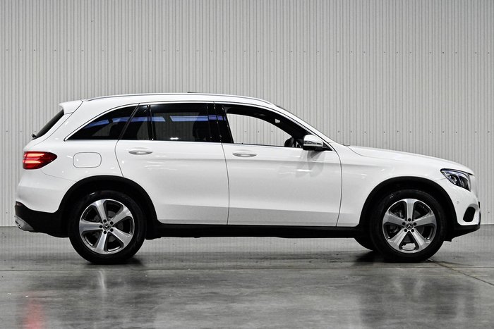 2019 Mercedes-Benz GLC-Class GLC200