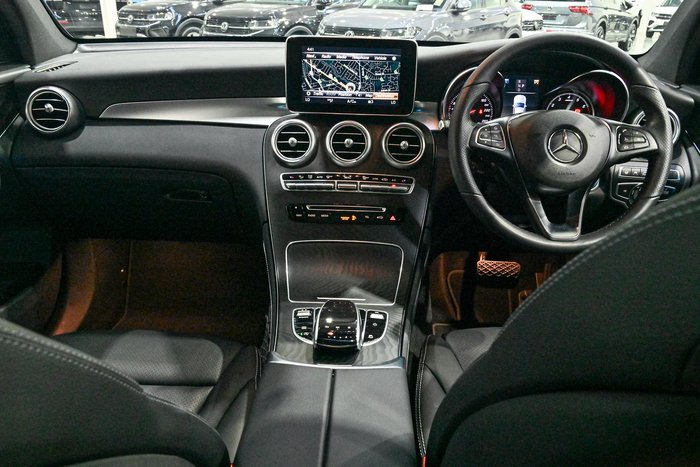 2019 Mercedes-Benz GLC-Class GLC200