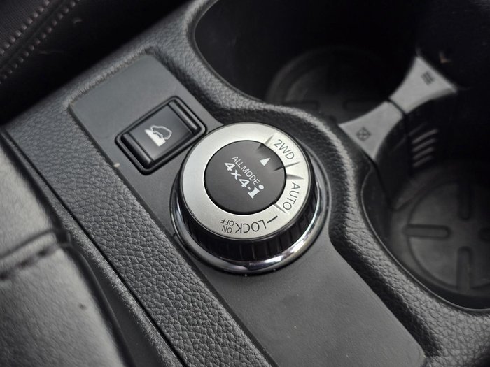 2019 Nissan X-TRAIL ST