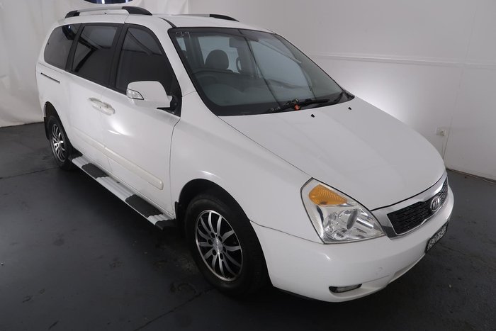 2011 Kia Grand Carnival SLi VQ MY12 Clear White