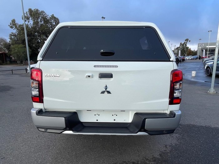 2021 Mitsubishi Triton GLX+