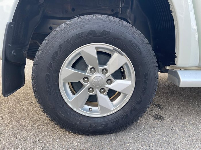 2021 Mitsubishi Triton GLX+