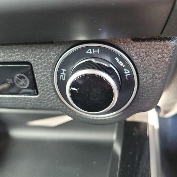 2024 Isuzu D-MAX LS-U
