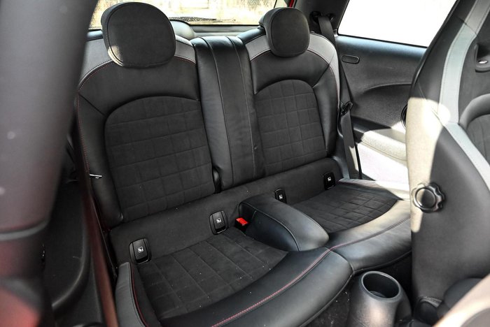 2023 MINI Hatch John Cooper Works Classic
