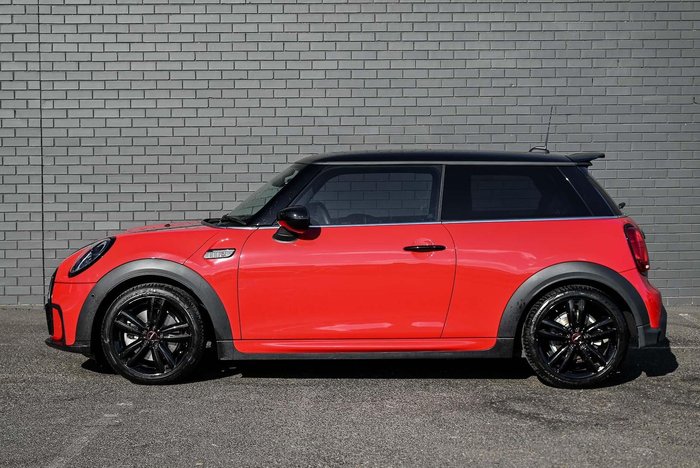 2023 MINI Hatch John Cooper Works Classic