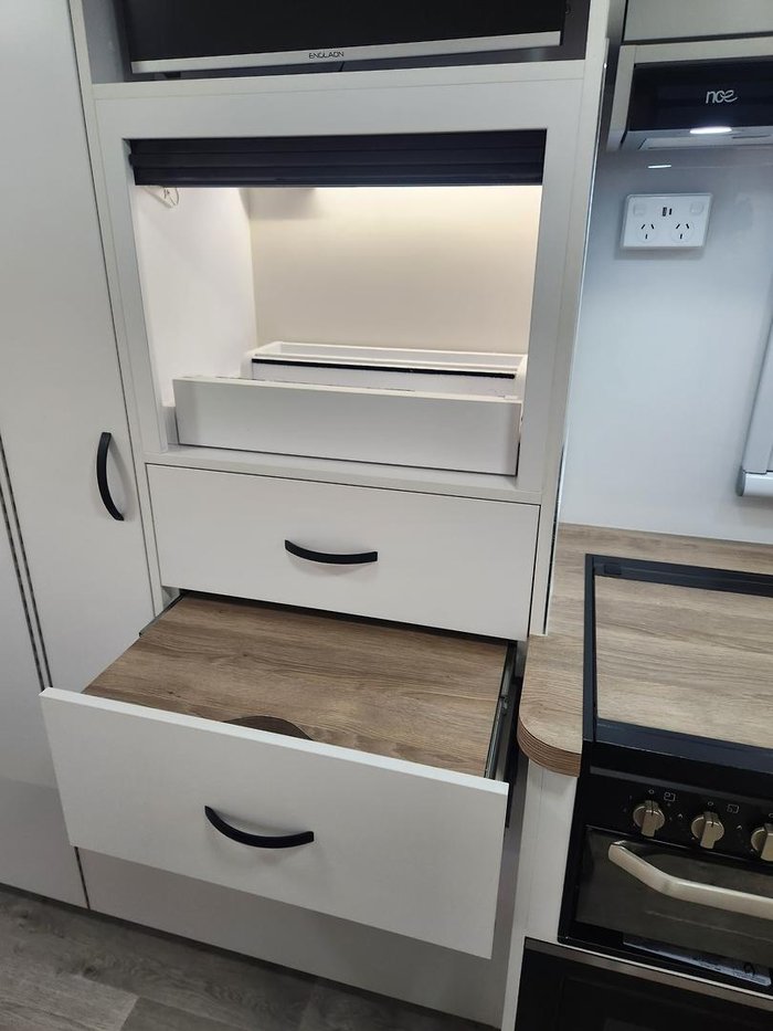 2023 Paradise MotorHomes INSPIRATION CLUB DELUXE (PRICE REDUCED)