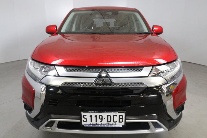 2021 Mitsubishi Outlander ES
