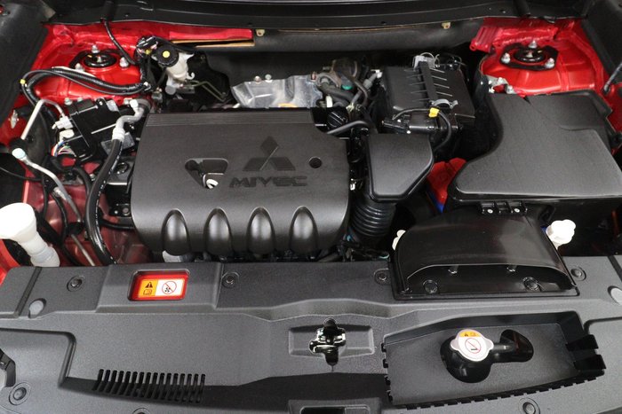 2021 Mitsubishi Outlander ES
