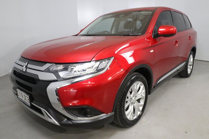 2021 Mitsubishi Outlander ES