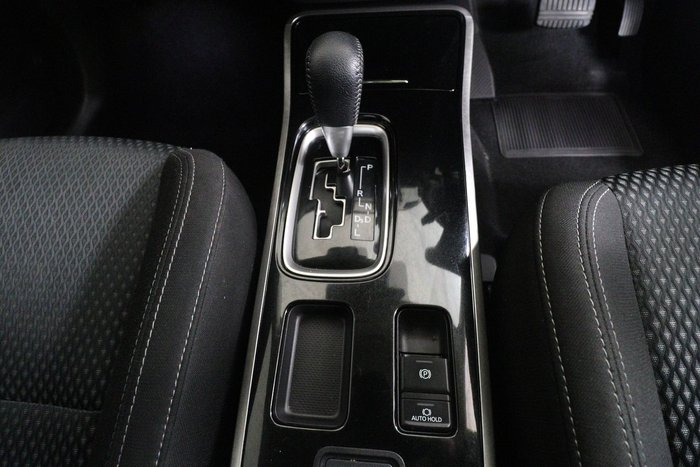 2021 Mitsubishi Outlander ES