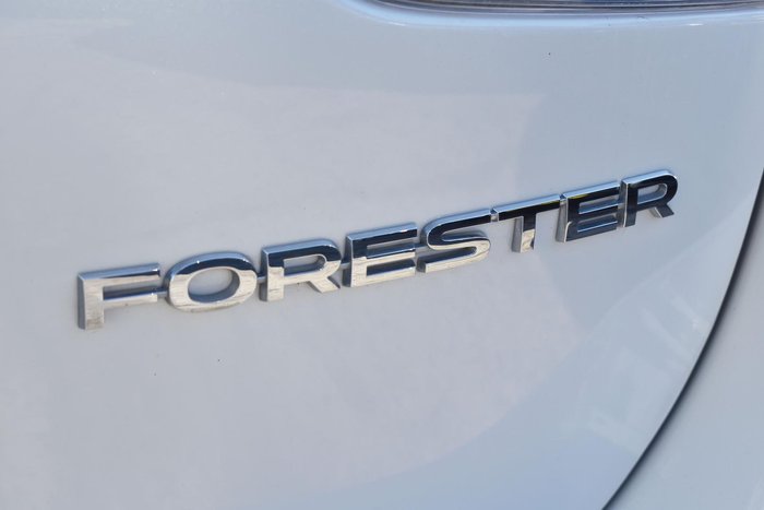 2023 Subaru Forester 2.5i S5 MY23 AWD Crystal White