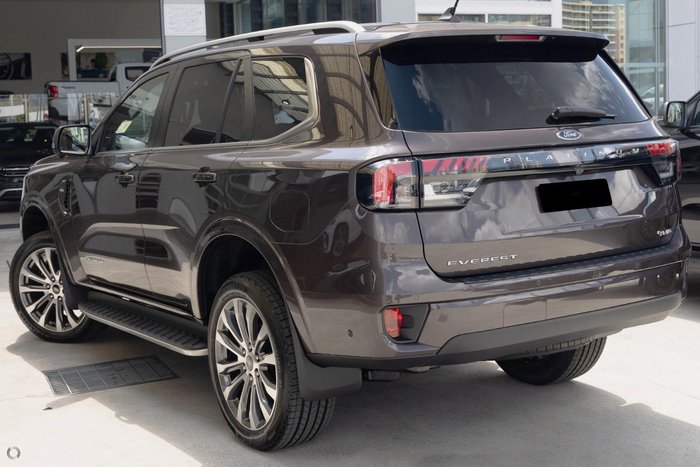 2025 Ford Everest Platinum