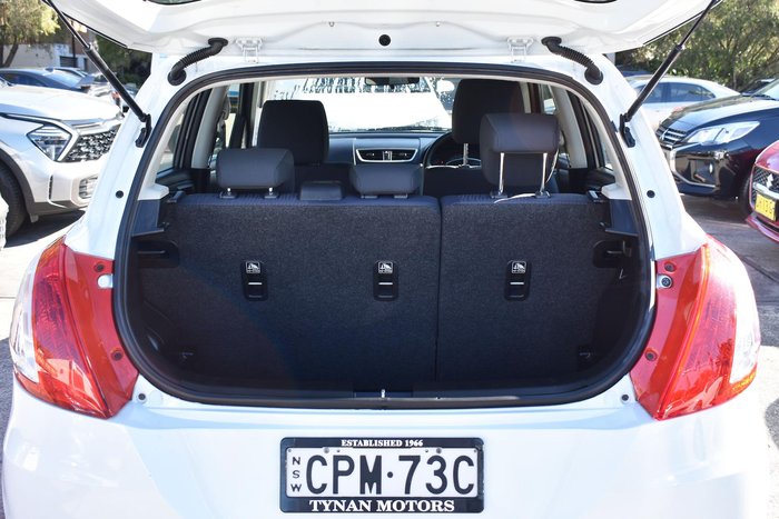 2013 Suzuki Swift GA FZ Snow White Pearl