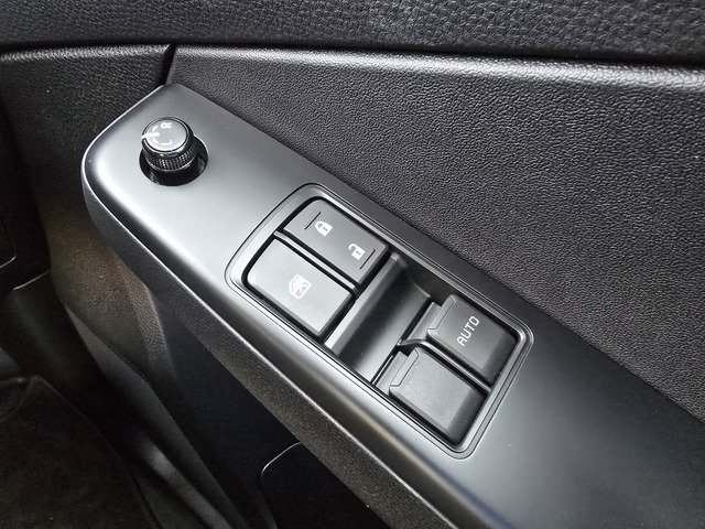 2025 Isuzu D-MAX