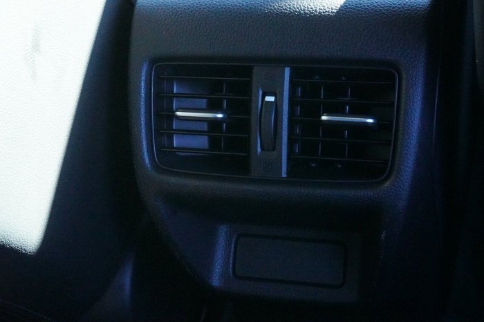 2022 Honda Civic VTi LX