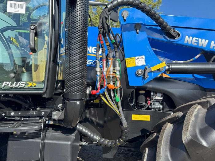 0 New Holland T6050 Pluscab Tractor W Fel