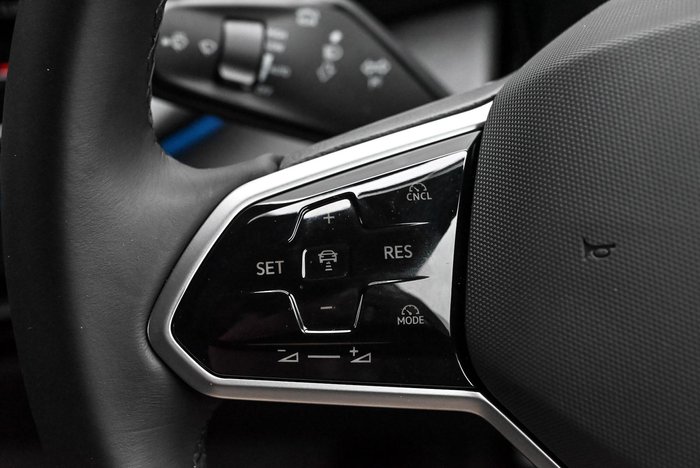 2025 Volkswagen ID.4 Pro