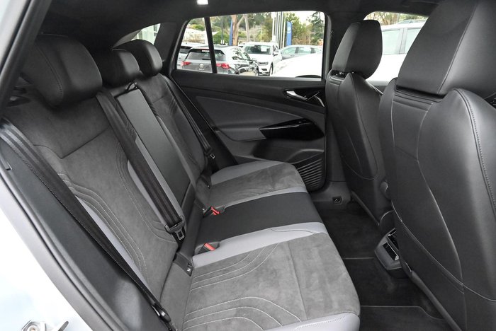 2025 Volkswagen ID.4 Pro