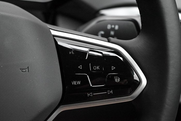 2025 Volkswagen ID.4 Pro