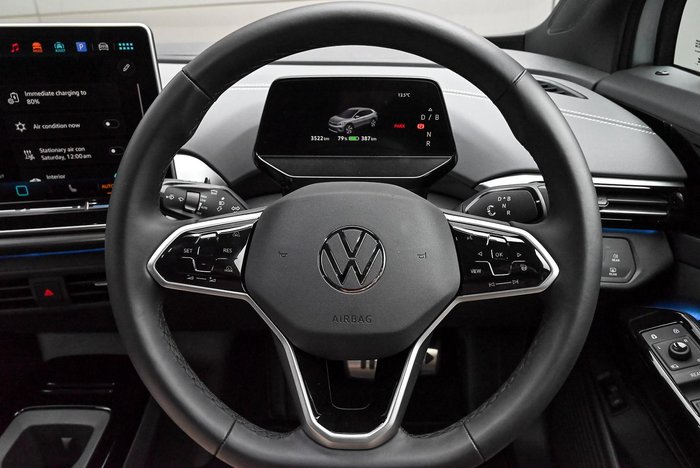 2025 Volkswagen ID.4 Pro
