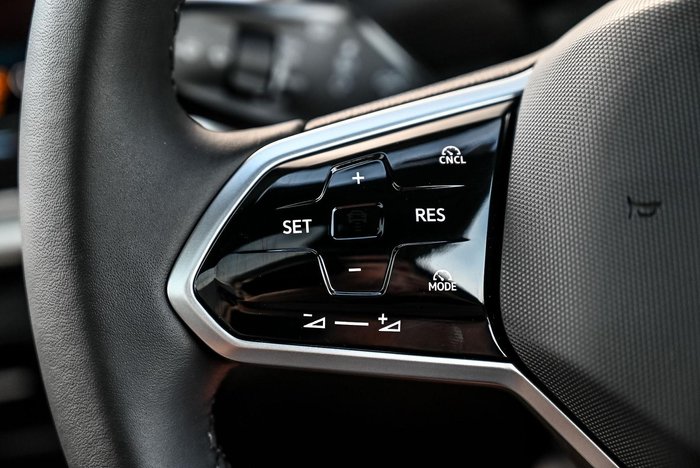 2025 Volkswagen ID.4 Pro