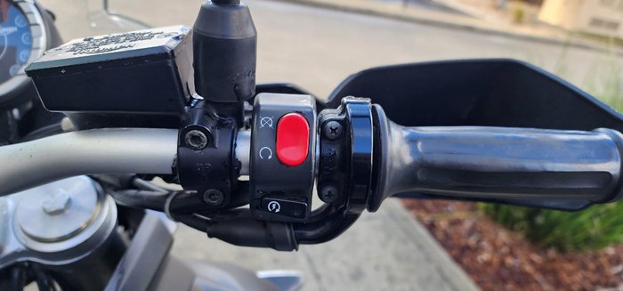 2011 Triumph TIGER 800 XC BLACK