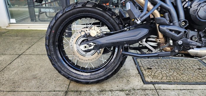 2011 Triumph TIGER 800 XC BLACK
