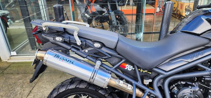 2011 Triumph TIGER 800 XC BLACK
