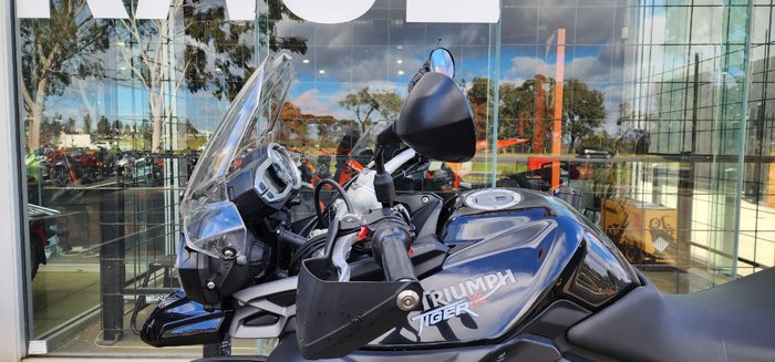 2011 Triumph TIGER 800 XC BLACK