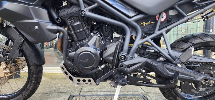 2011 Triumph TIGER 800 XC BLACK