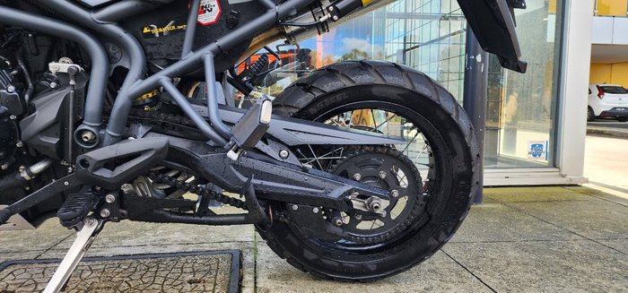2011 Triumph TIGER 800 XC BLACK